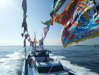 第二十三吉野丸進水と大漁旗