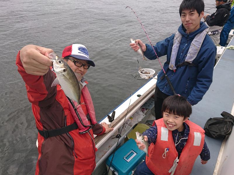 マゴチは朝一に集中も・・