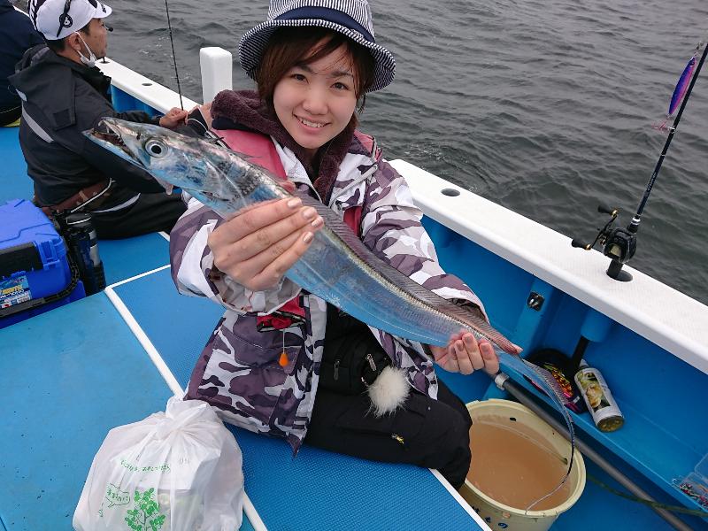 タチウオの反応が25m付近に!