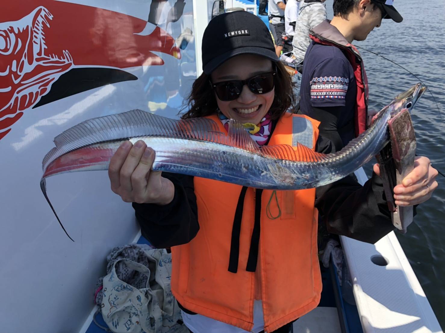 タチウオは終日順調