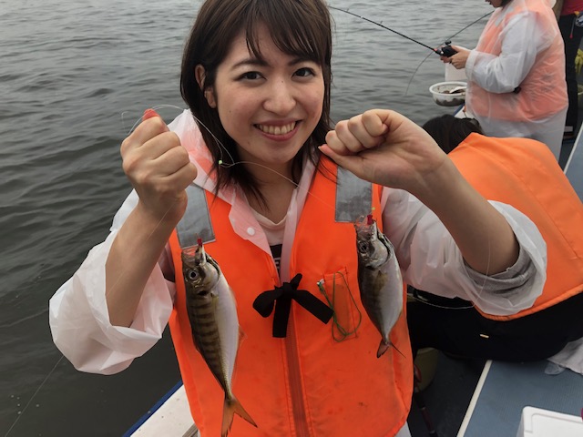 お盆休み中は夕まづめアジ船増便!!